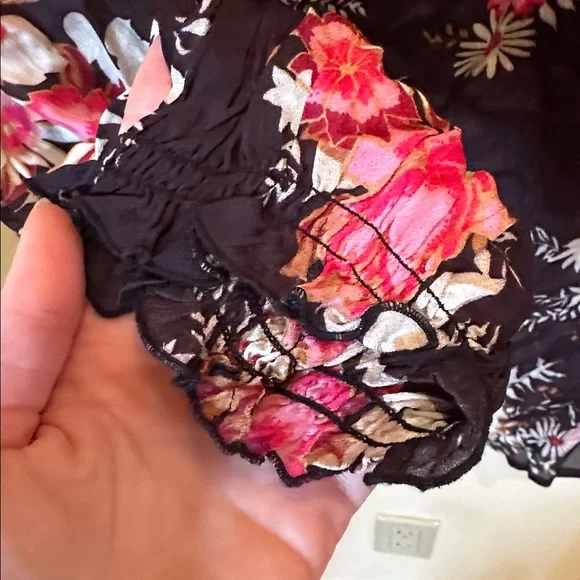 SWAP for @acortes4373 💫 EUC to BNWOT Spell Jagger Blouse Medium 🌺🍁 - Picture 9 of 9